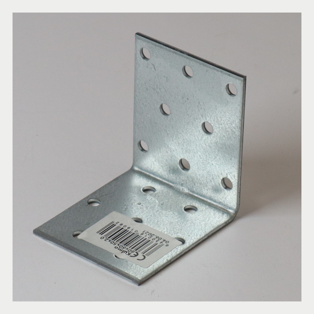 Kątownik montażowy 60x60x50x2,0 &ndash; produkt 400007