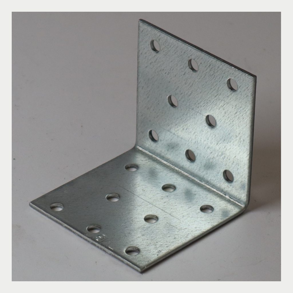Asennuskulma 60x60x60x2,0 – tuote 400008