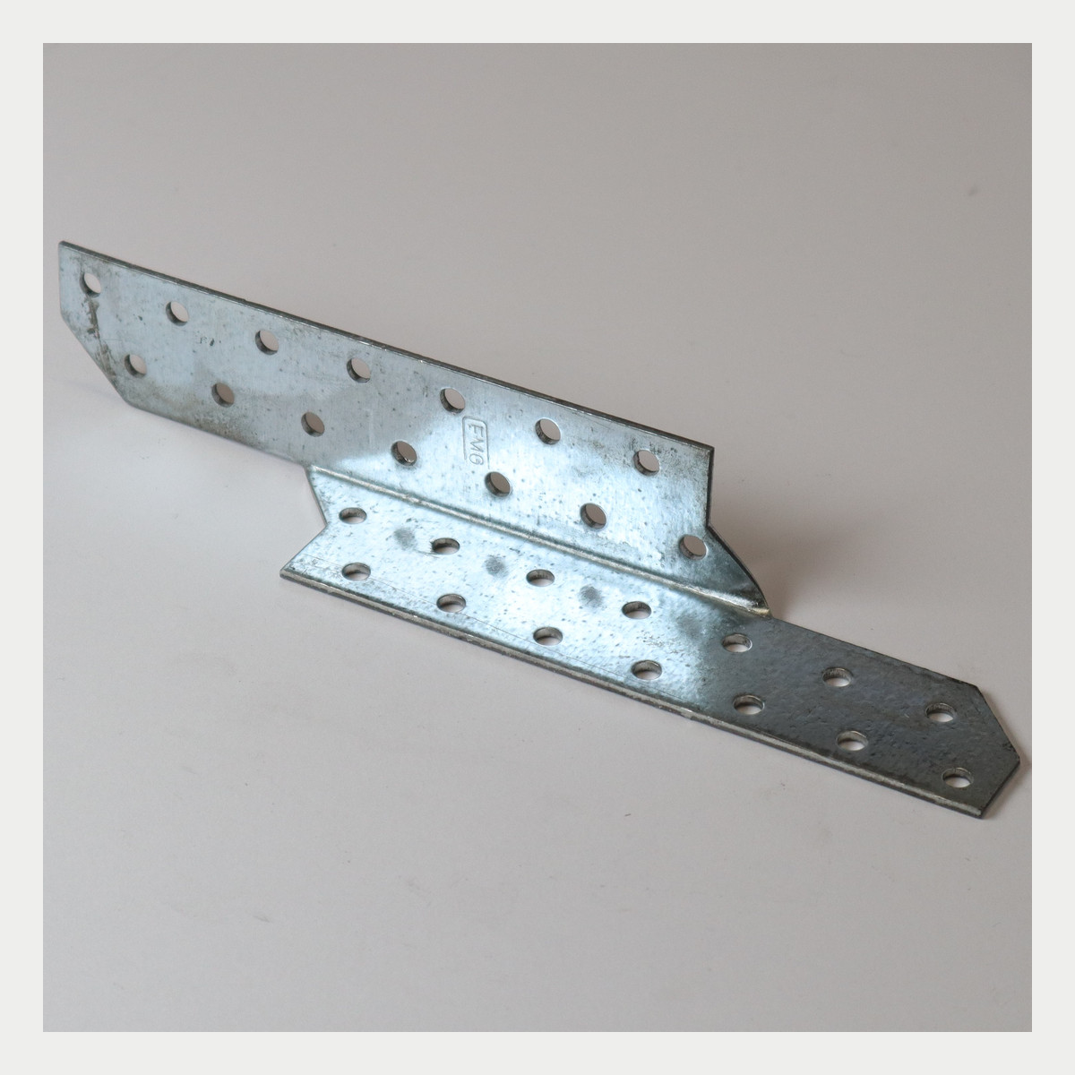 Kannatuslevy 210 Vasen – tuote 400271