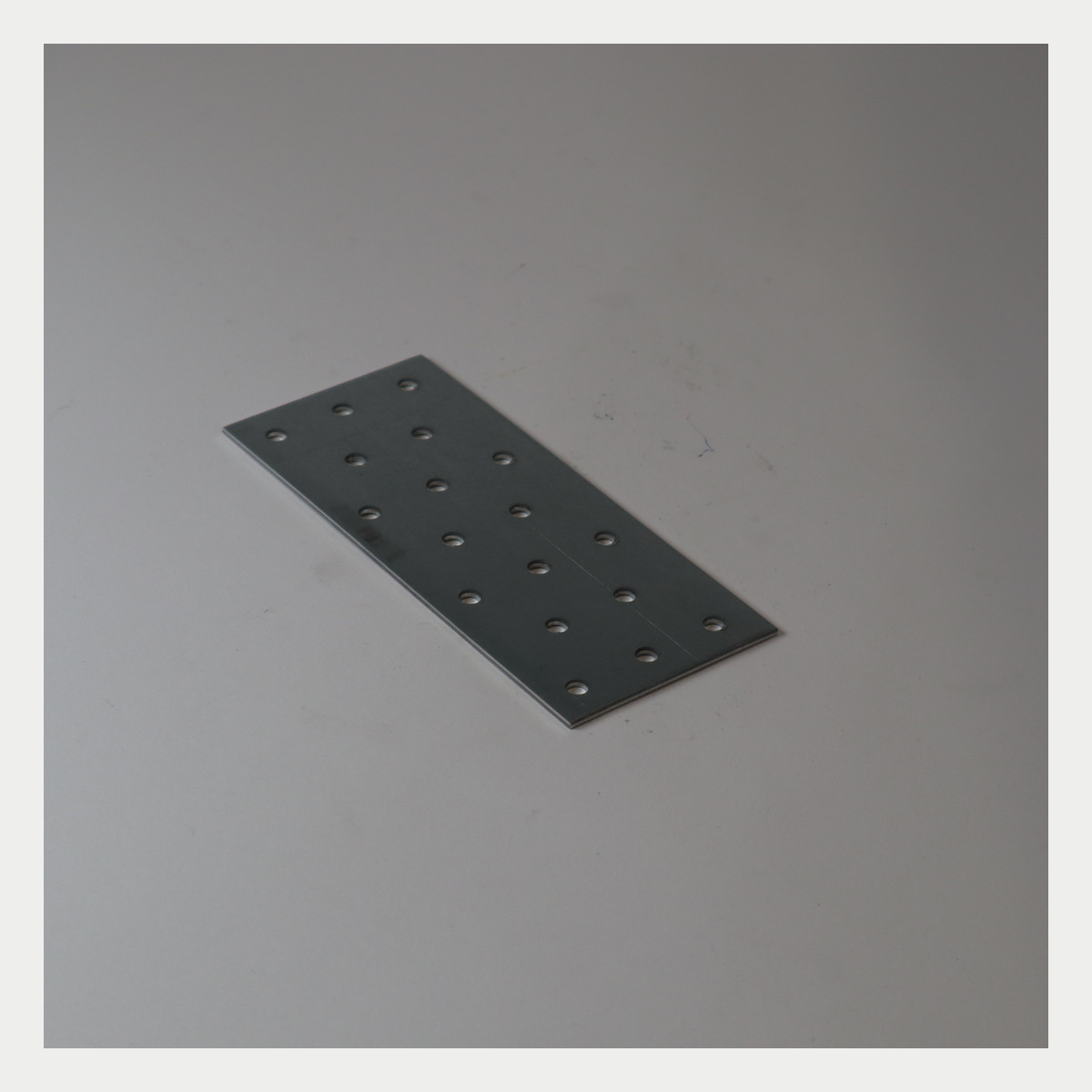 Płytka perforowana 60x140x2,0 &ndash; produkt 400304