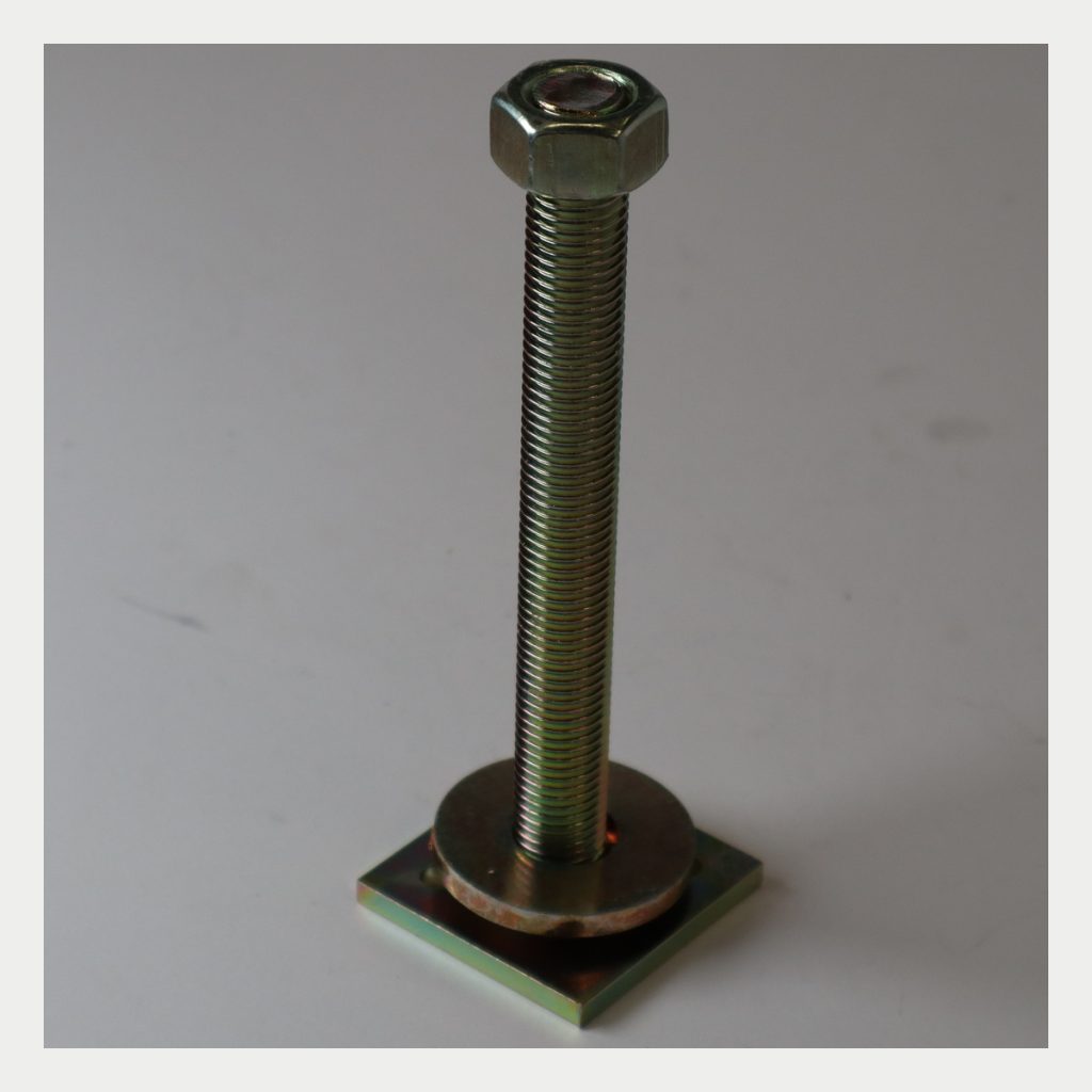 Säätöjalka M16x150 – tuote 400444