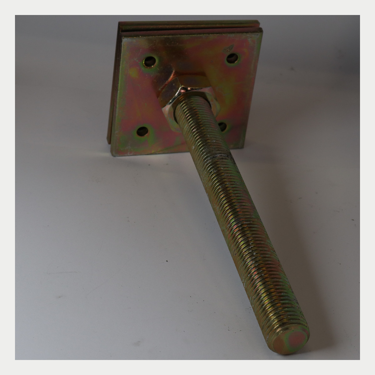 Säätöjalka M30x300 – tuote 400455