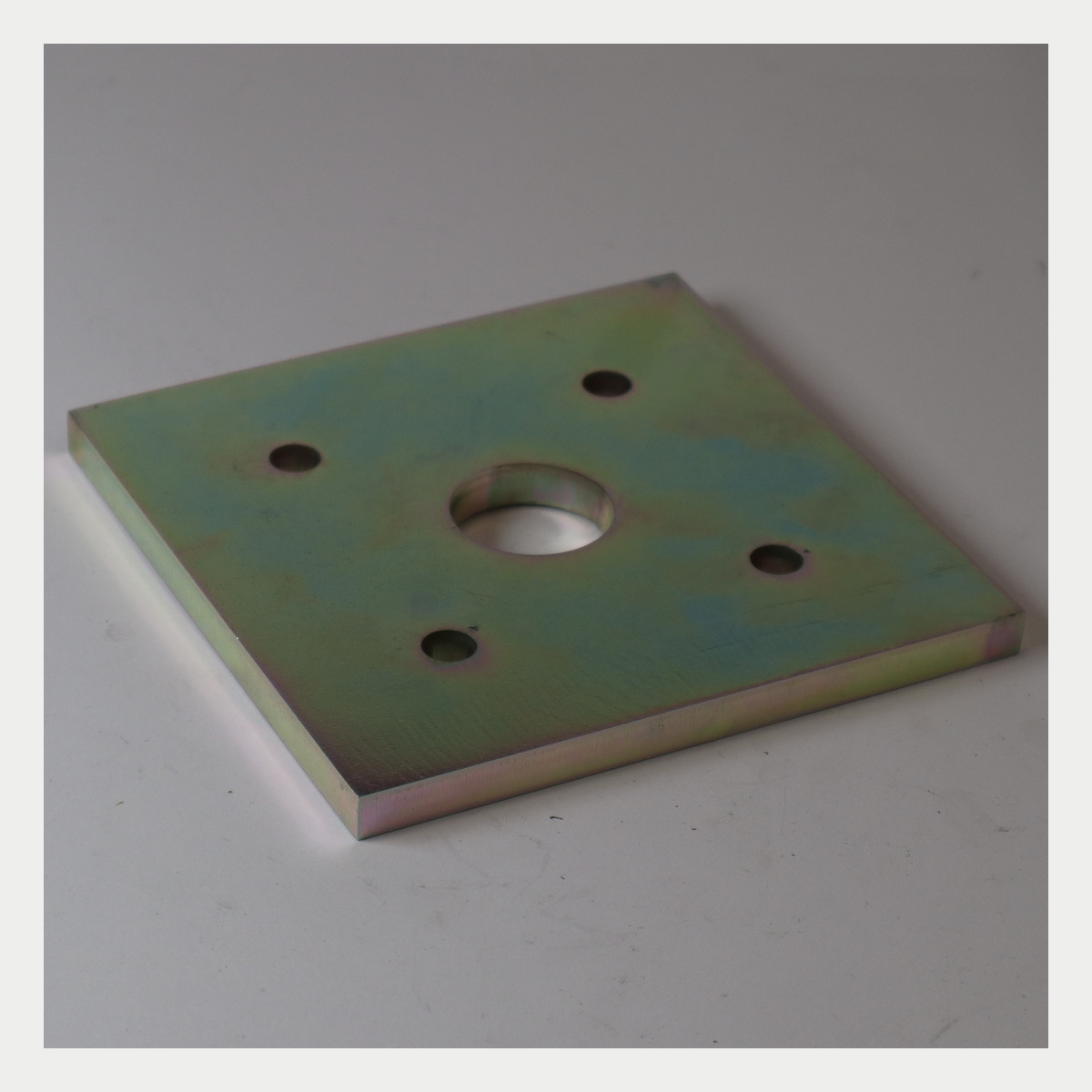 Survejaotusplaat 140x140x10 &ndash; toode 400464