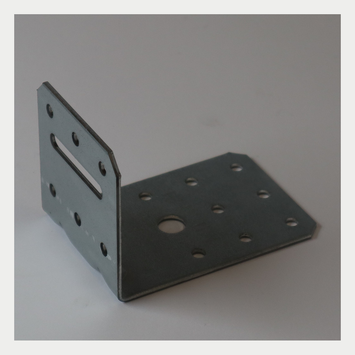 Angle bracket 60x90x60x2,0 reinforced – product 400967